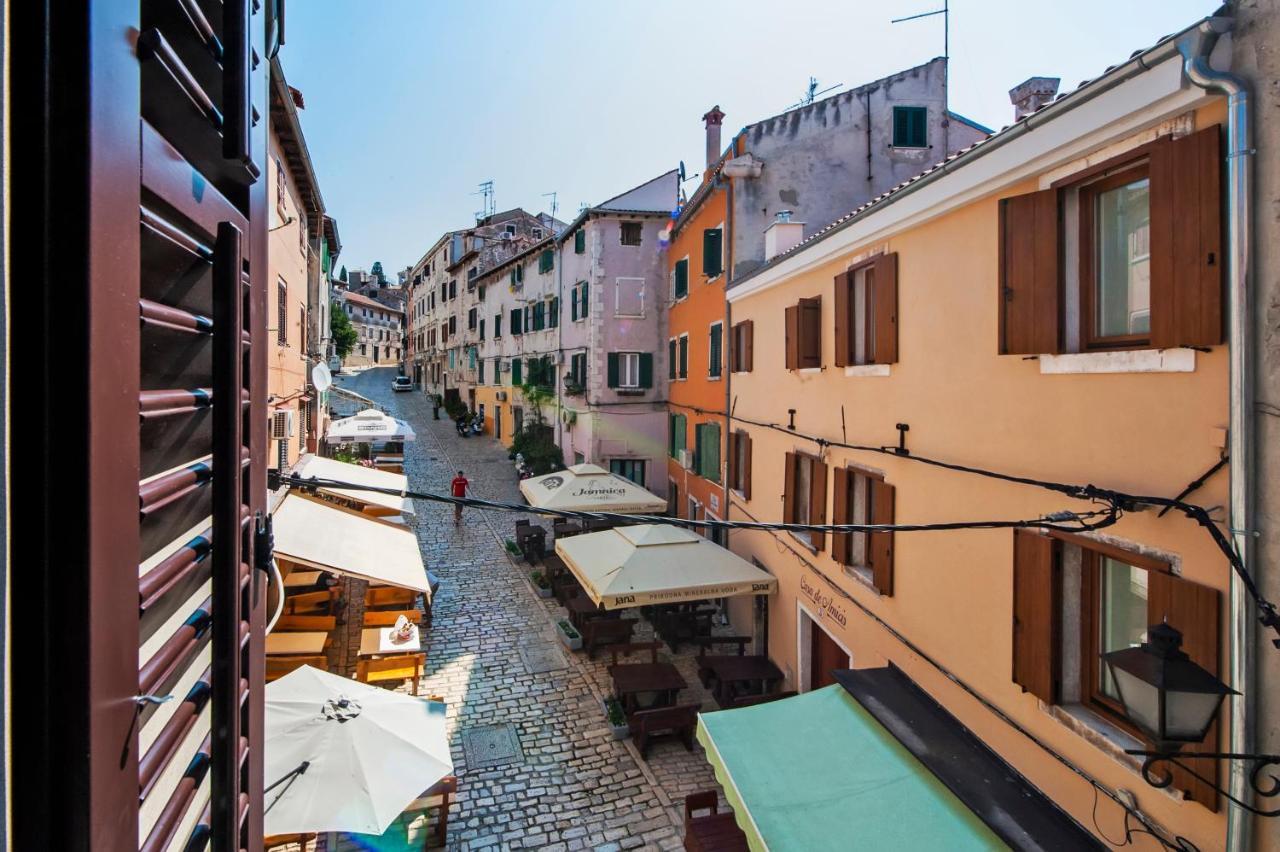 Apartments Casa De Amicis Rovinj Bagian luar foto
