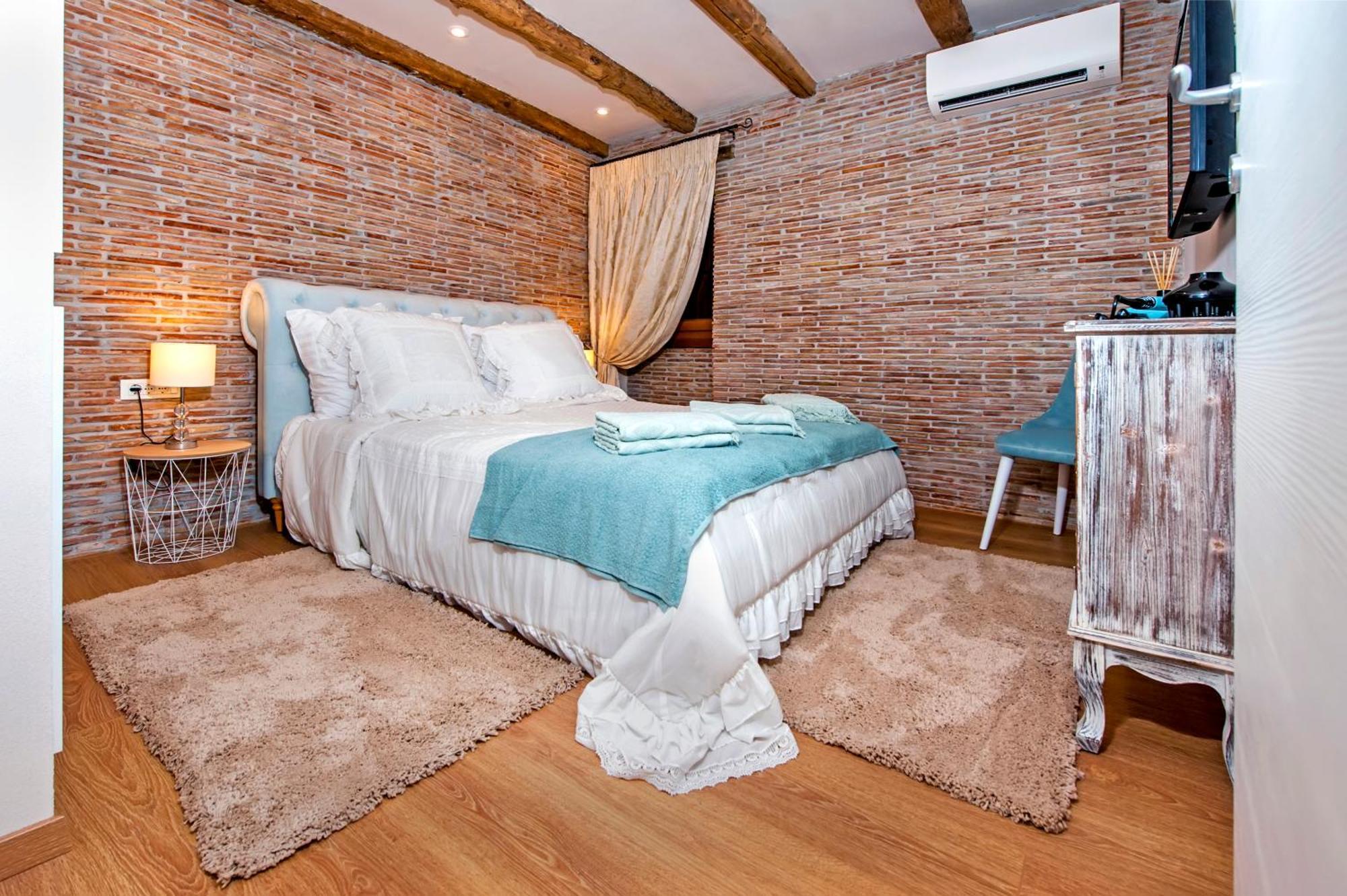 Apartments Casa De Amicis Rovinj Ruang foto